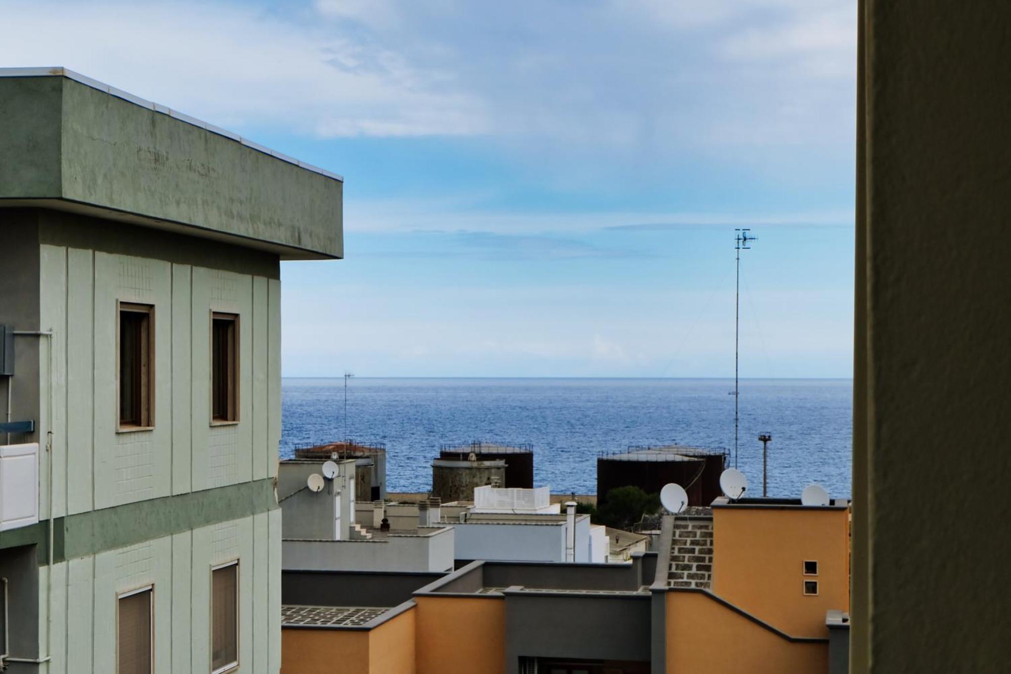 Mare Mary - Appartamento Vista Mare A Monopoli Zewnętrze zdjęcie